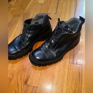 Prada | Shoes | Prada Mens Leather Lace Up Vibram Ankle  display picture 3
